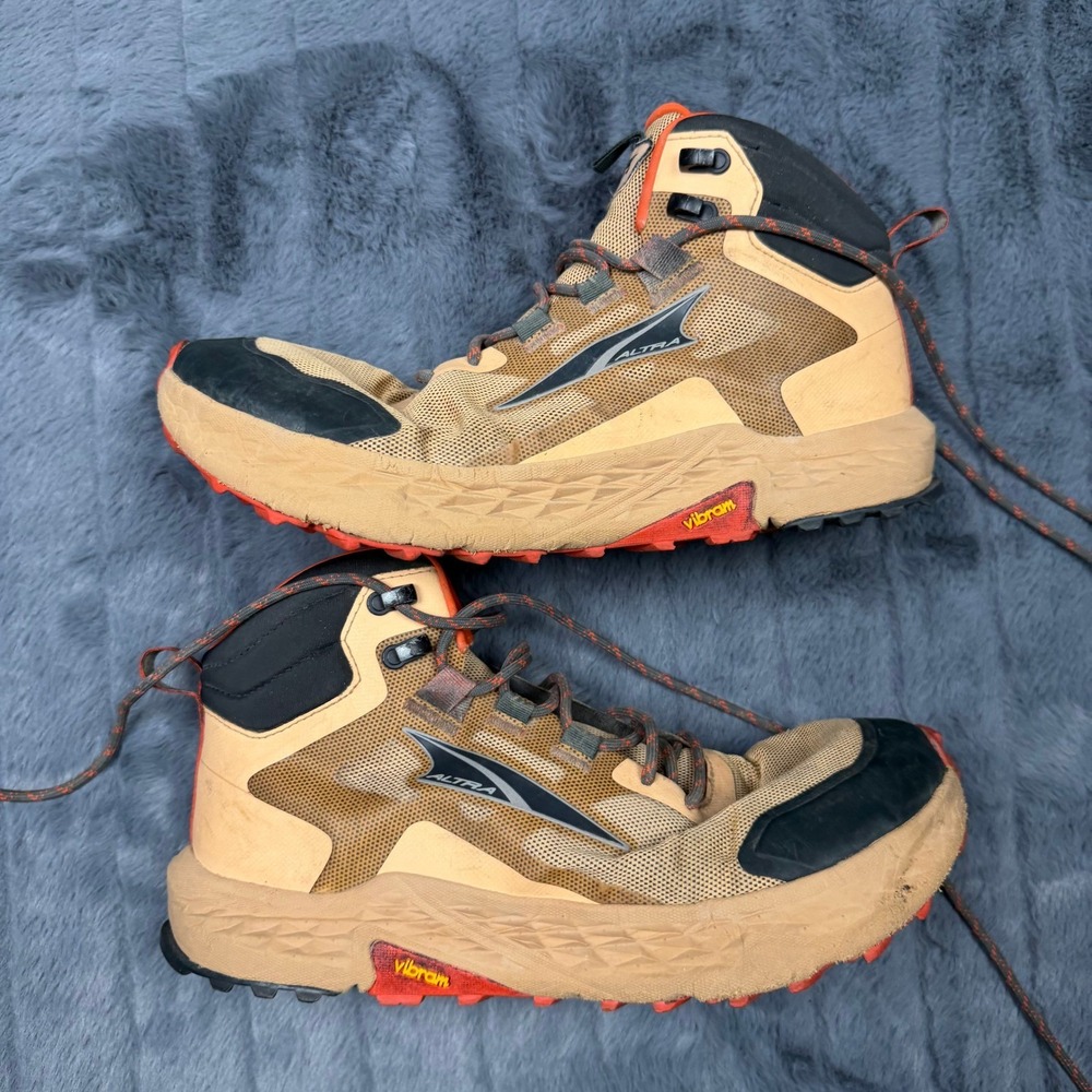 Altra Timp Hiker Mens 9.5 Tan Orange Trail Hiking Boots AL0A82CC921 Vibram